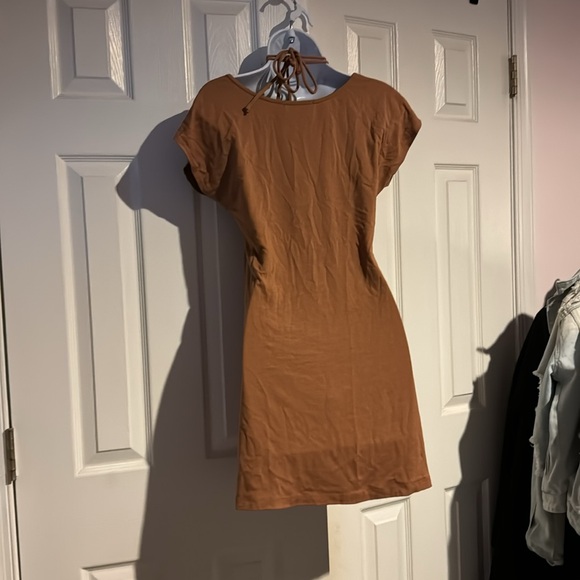 Cute camel Top - Picture 4 of 6